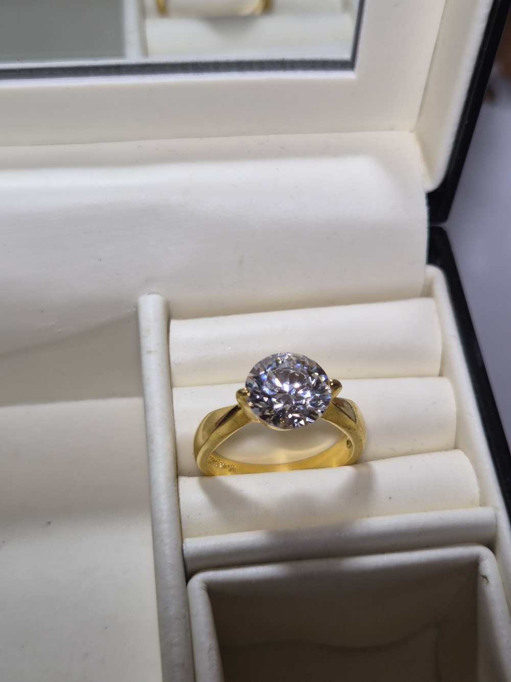 Vintage Gold Ring with Clear Center Stone
